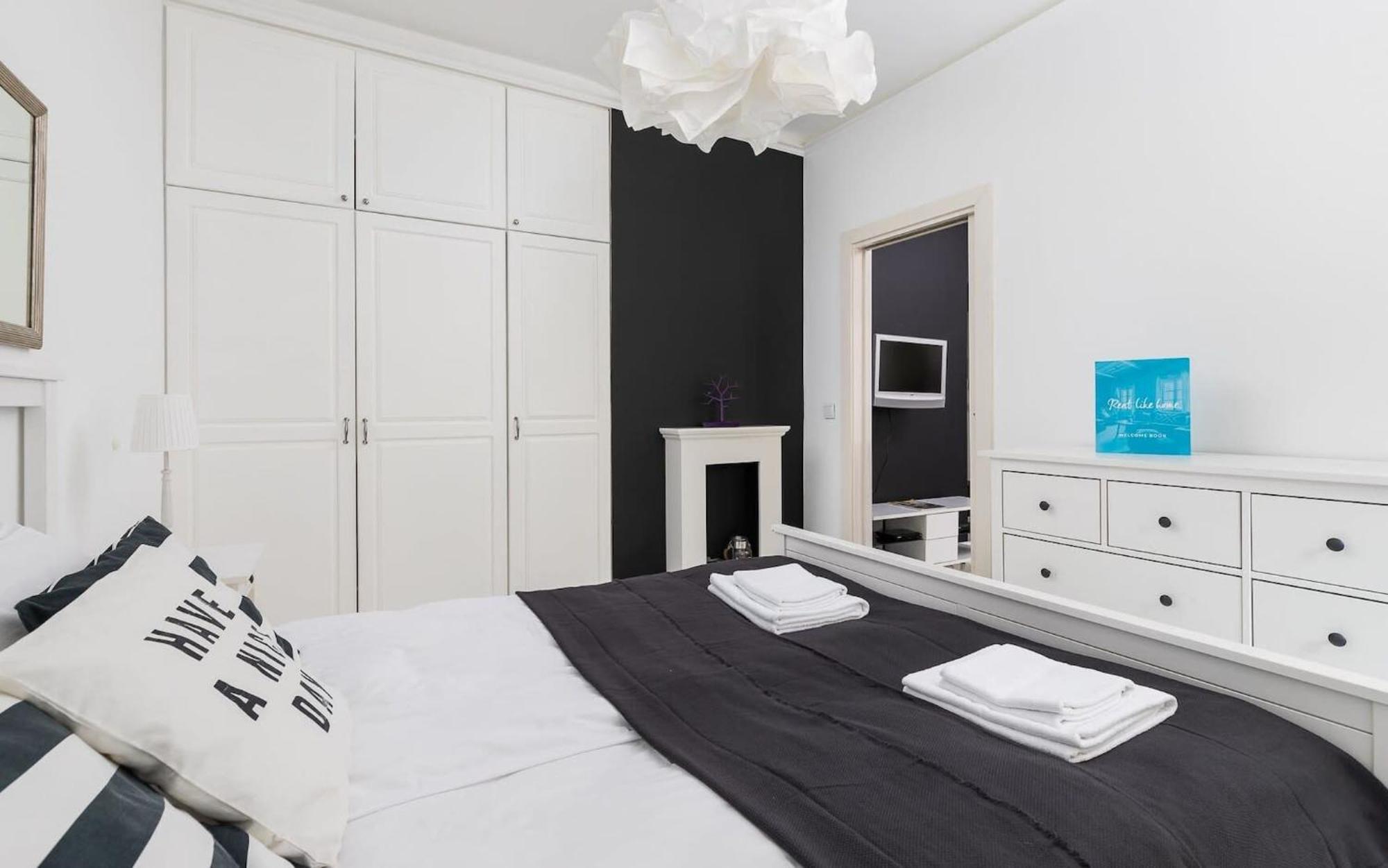 Rent Like Home - Wronskiego 15 Varşova Dış mekan fotoğraf